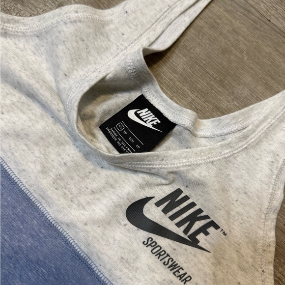 •NIKE• COLORBLOCK TANK - Picture 6 of 6
